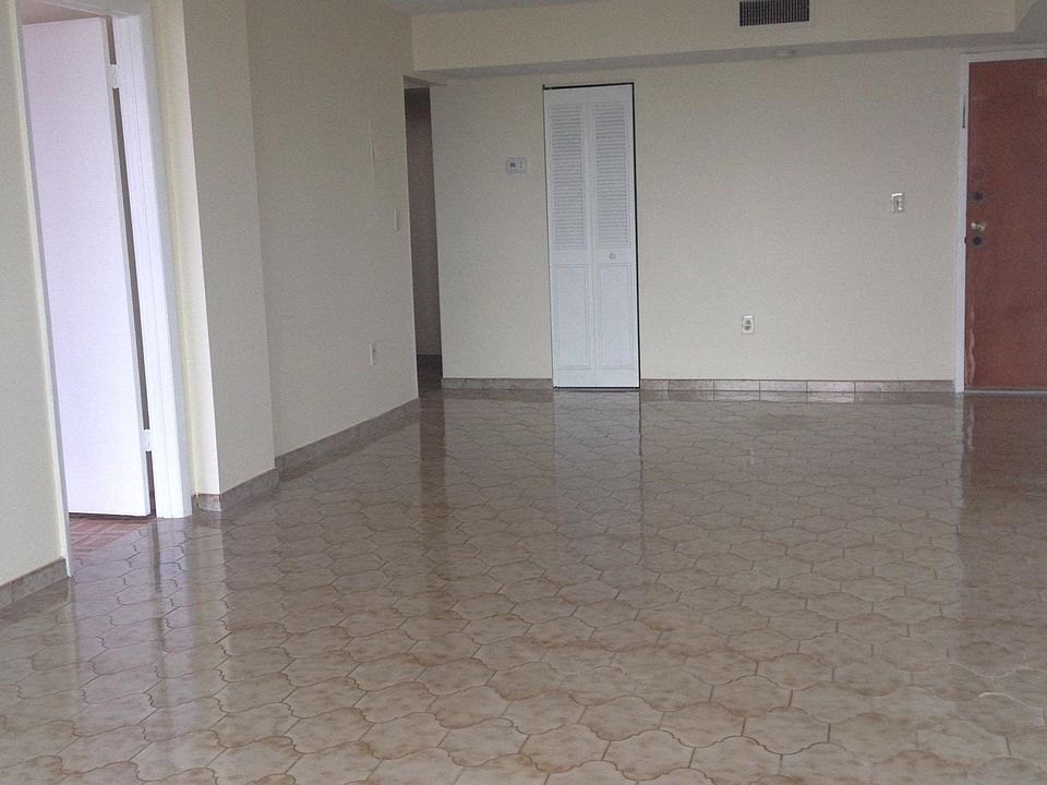 2nd image of 1800 NW 24th Ave APT 911