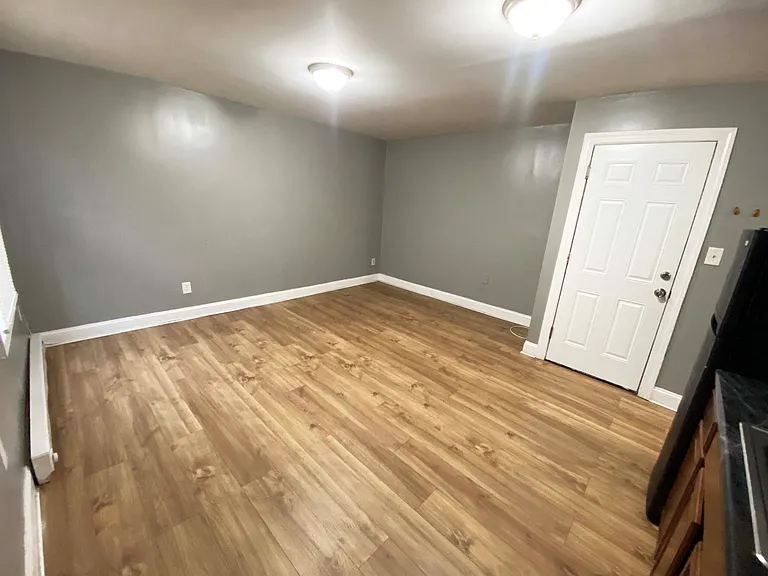 1934 W Ontario St #3 — Photo 5