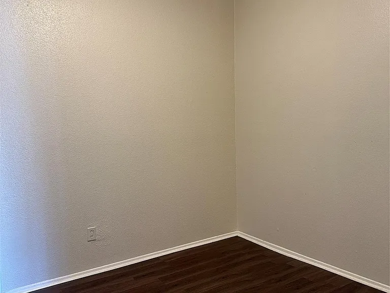 9009 Richmond Ave #110 — Photo 8