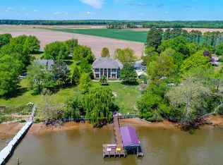103 Drakes Marsh Dr, Oak Grove, VA 22443