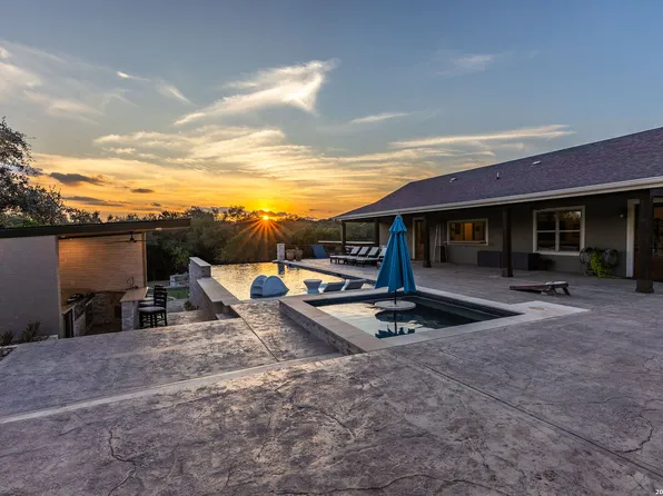 5679 COPPER VLY, New Braunfels, TX 78132