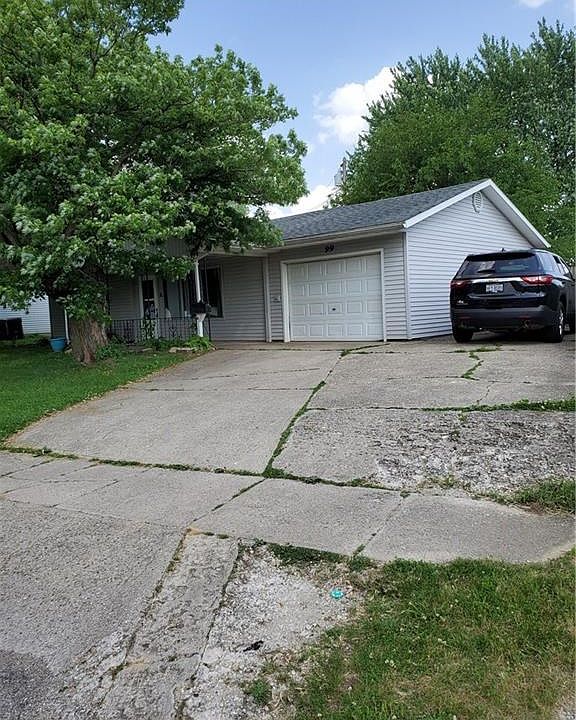 2nd image of 99 Lowell Rd