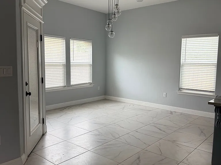 608 Amburgey Ave — Photo 14