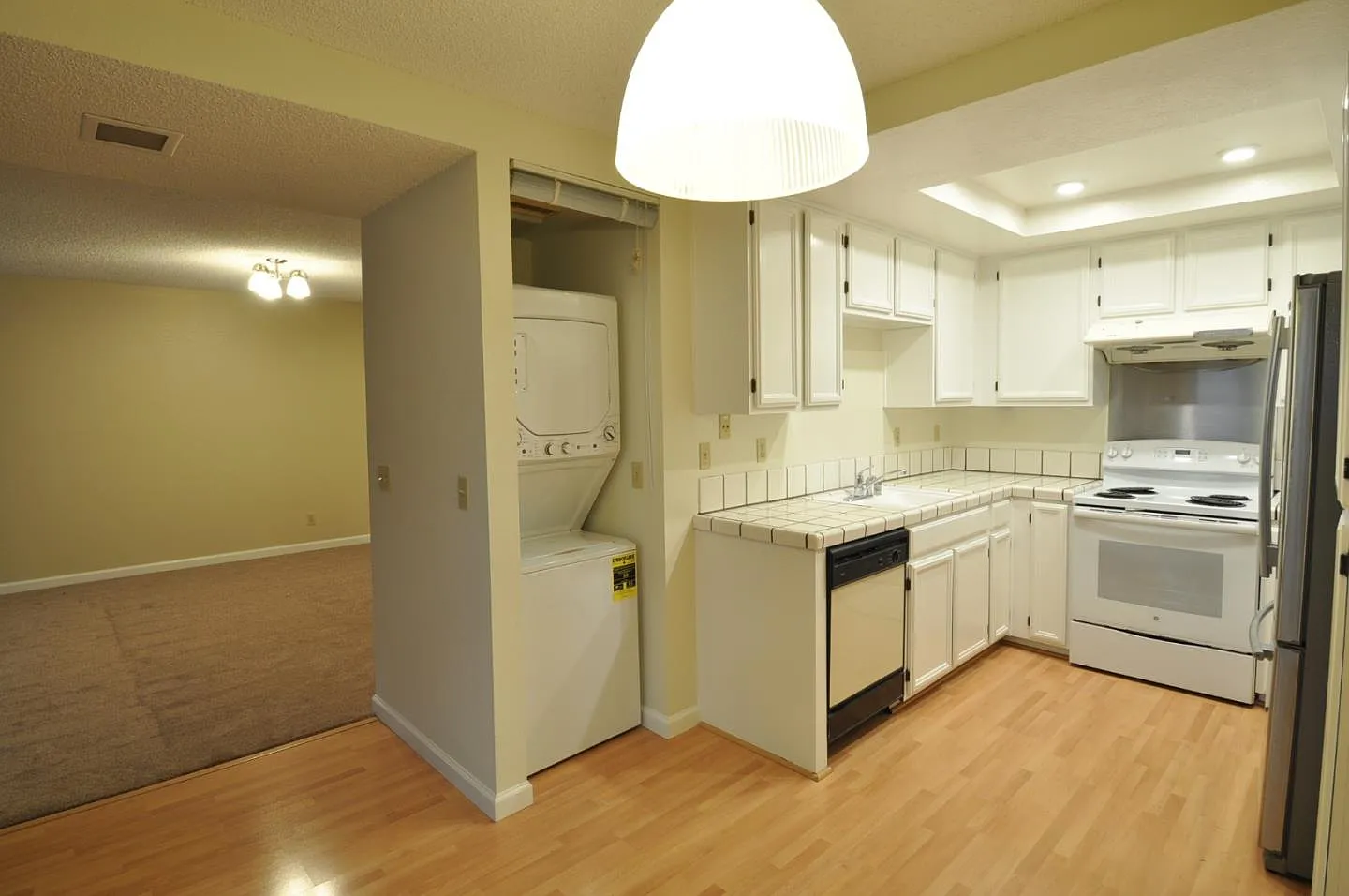 19922 Portal Plz photo 1