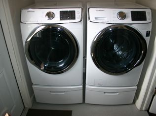 1809 Walthour Rd, Savannah, GA 31410