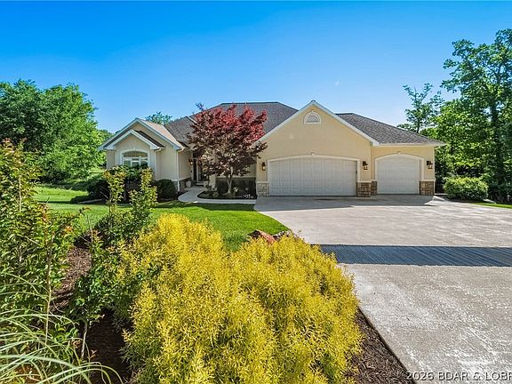 2nd image of 295 Country Club Dr