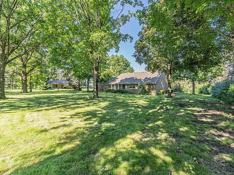 1130 Home Ave — Photo 23
