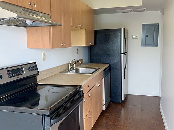 Functional galley kitchen