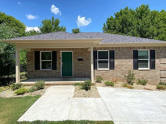 2nd image of 4412 W 26th St