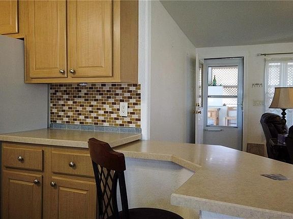 5th image of 1225 E Citrus Dr