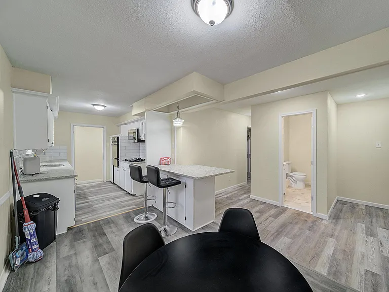 Cliff Creek Dr — Photo 8