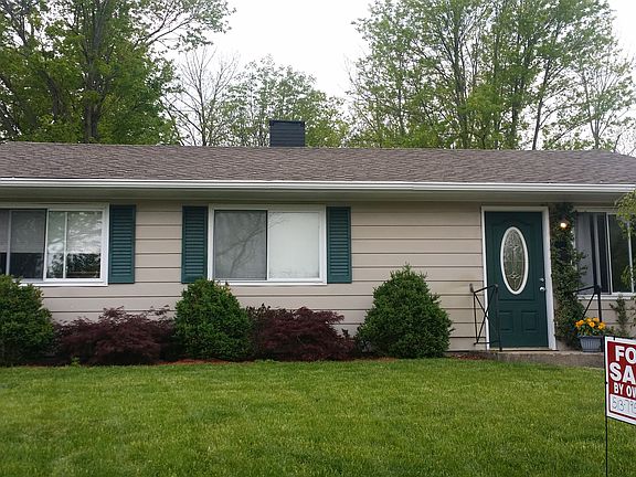 3rd image of 25 Weinman Dr