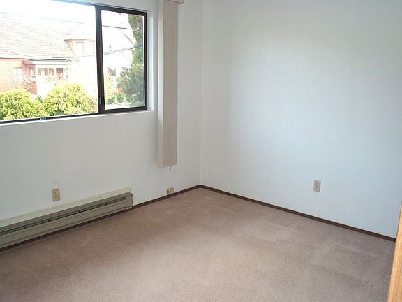 5th image of 2627-2629 NW 64th St #M36
