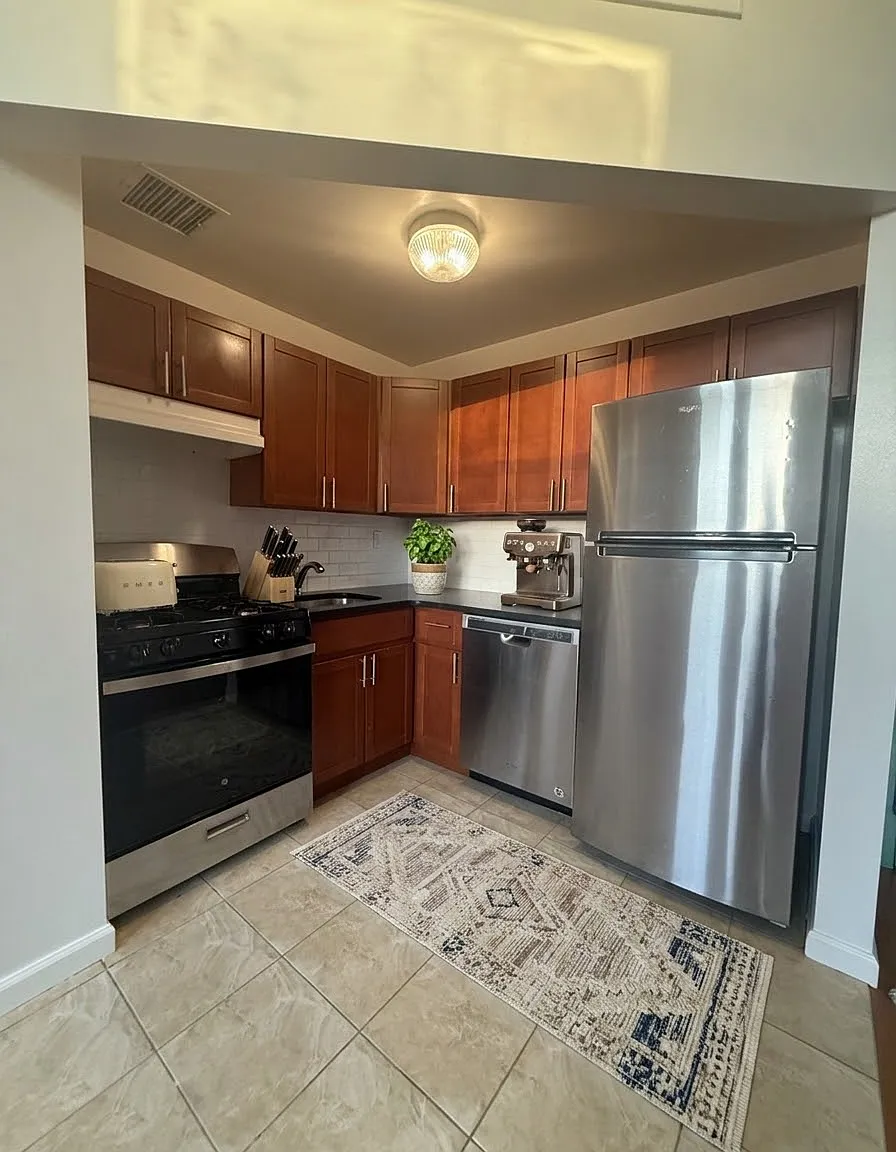203 Rivington Street — Photo 3