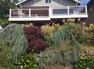 7118 35th Ave NW, Seattle, WA 98117