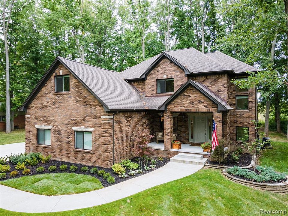 37125 Silver Maple Ct, Richmond, MI 48062 Zillow