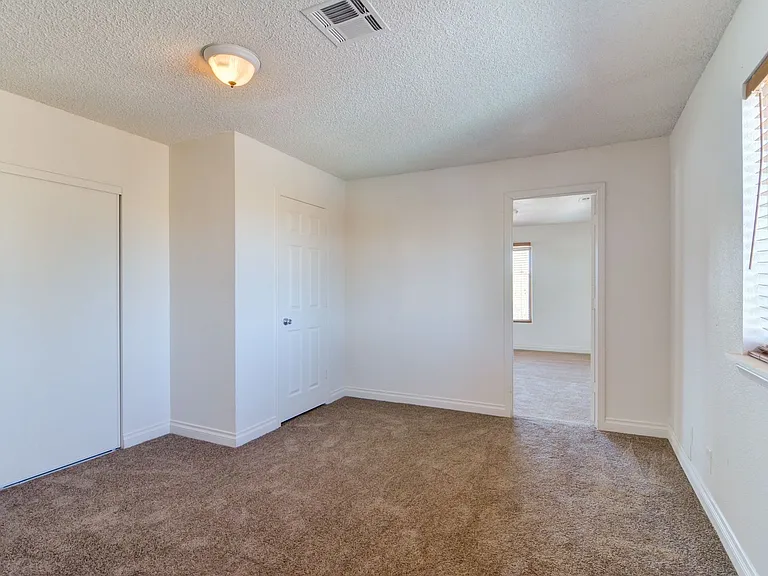 7640 Spencer St — Photo 12