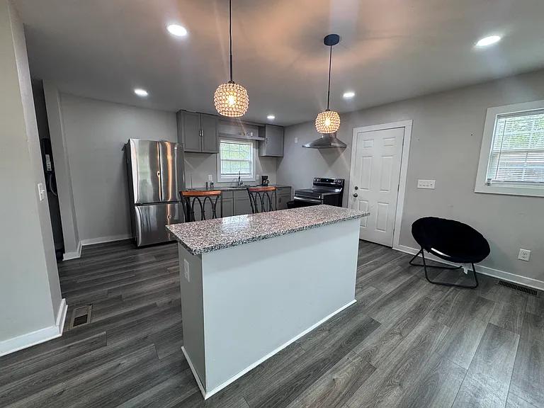 8907 Bradyville Pike — Photo 10