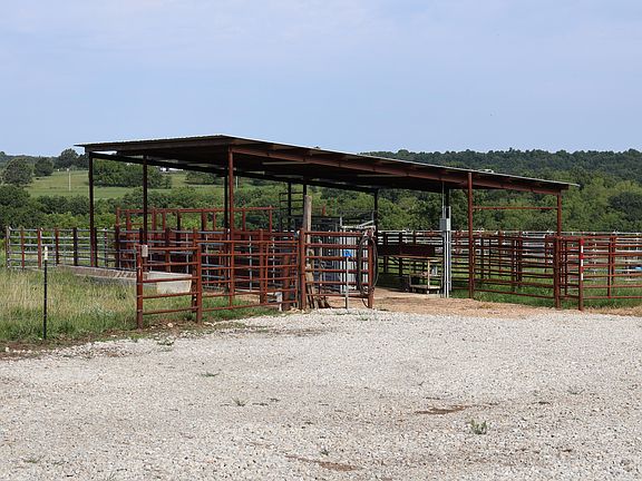 4th image of 9551 State Highway Ff