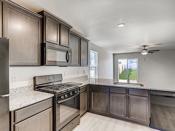 All kitchen appliances included