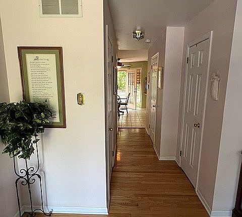 Hallway to Kitchen