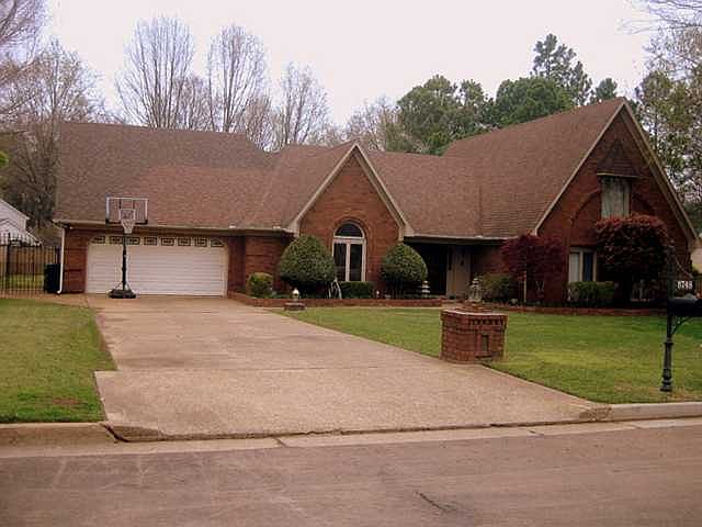 2nd image of 8748 Johannesburg Dr