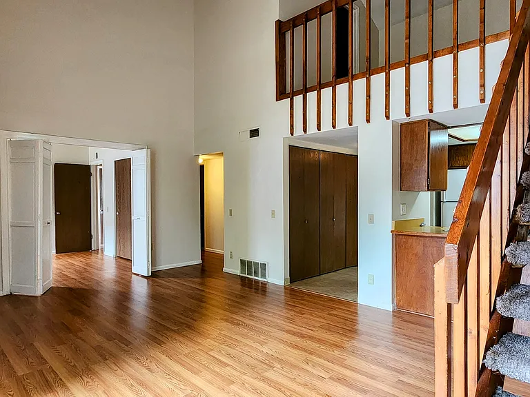 13902 E Stanford Cir — Photo 4