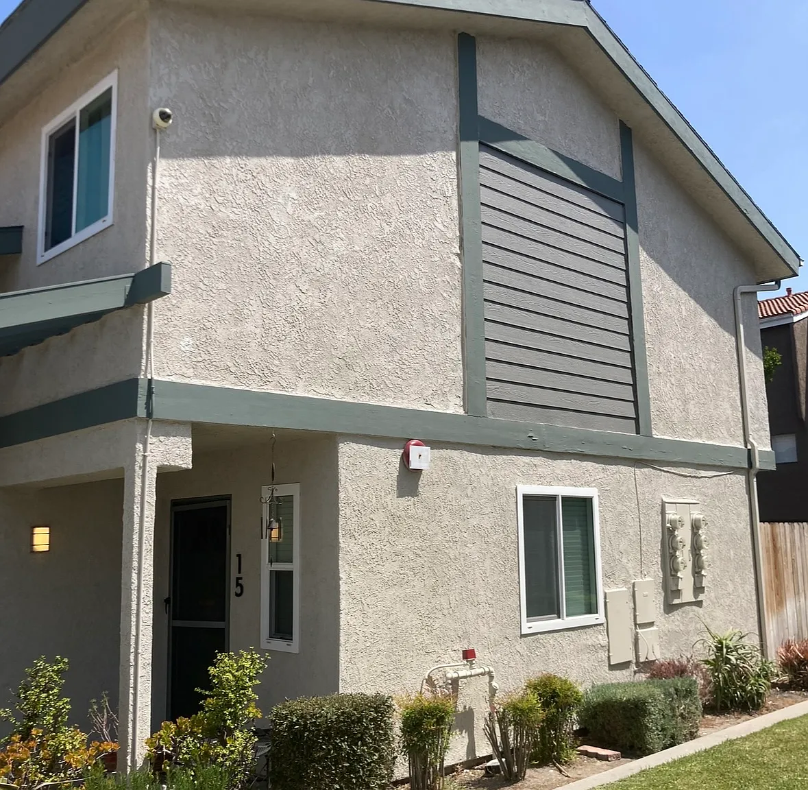 Evergreen Apartment Homes — Photo 3