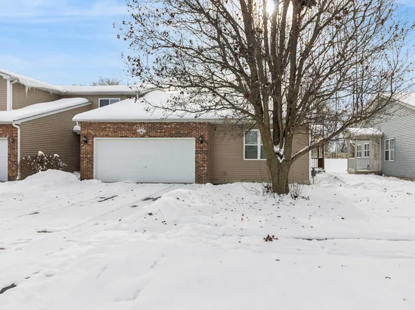 225 Morrow St #D, Somonauk, IL 60552