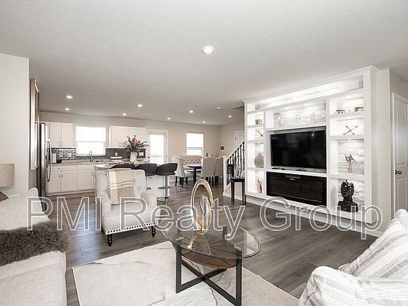 5th image of 120 Zenith Ct