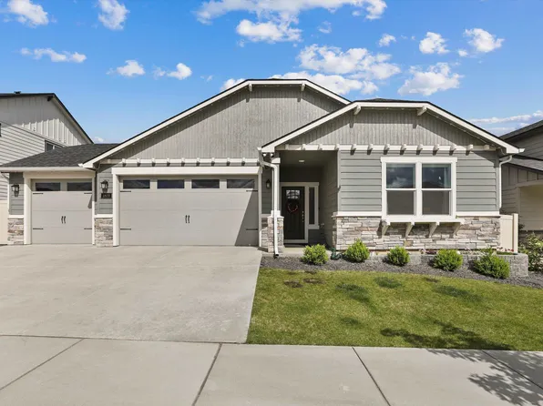 1819 S Donwood St, Greenacres, WA 99016