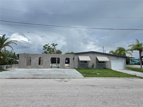 13006 Port Ct, Hudson, FL 34667