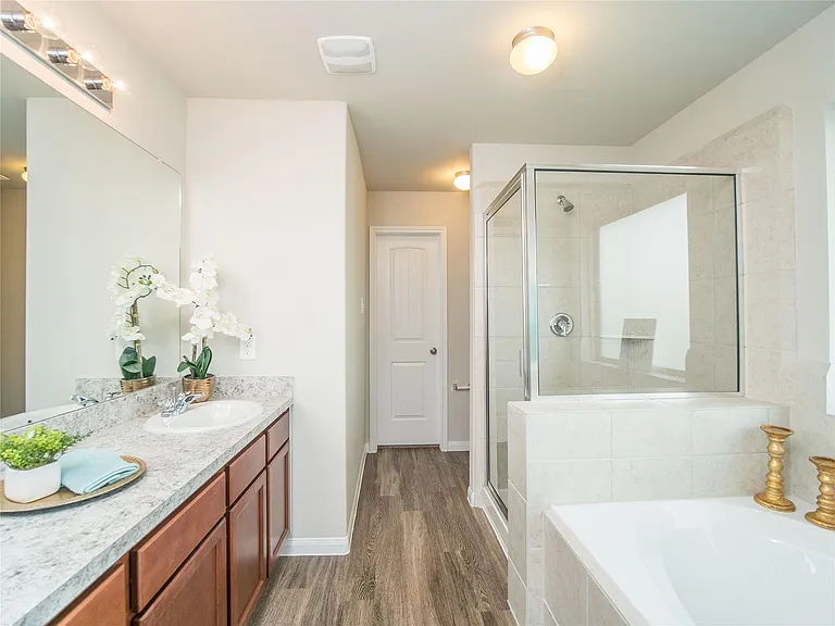 3542 Vivaldi Dr — Photo 34