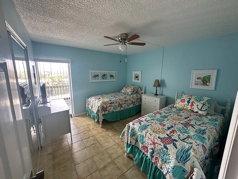 4141 Ocean Dr #403 — Photo 14