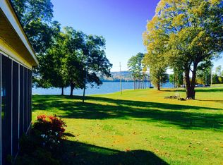 2429 Cowen Cir, Guntersville, AL 35976