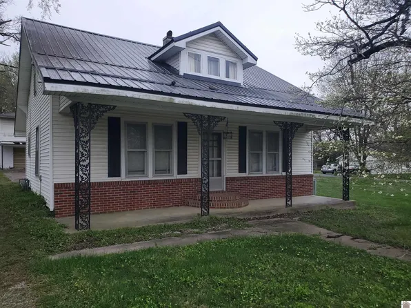 3644 Cairo Rd, Paducah, KY 42001