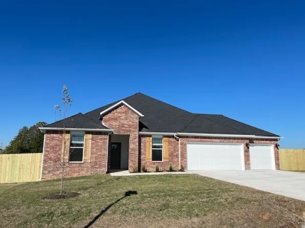 5000 Elnora Ln, Springdale, AR 72764