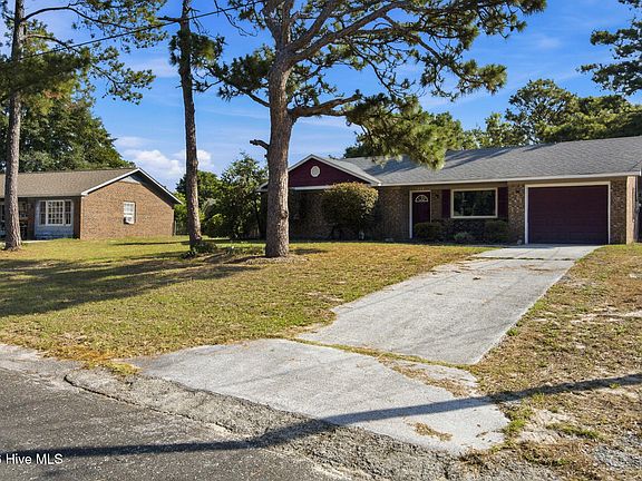 3rd image of 214 Santa Ana Drive