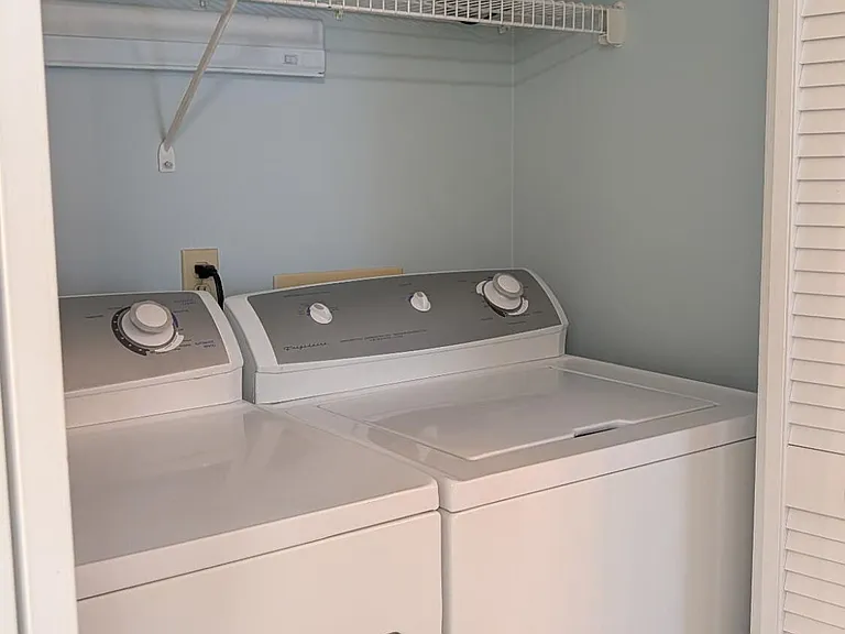 7813 N North Lagoon Dr #C6 — Photo 12