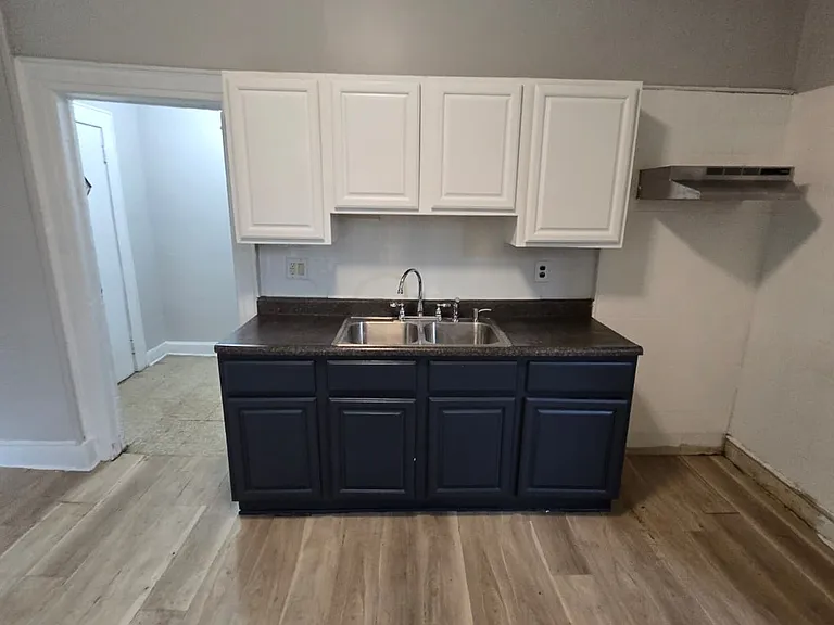 54 Hillside Ave #1AA — Photo 1