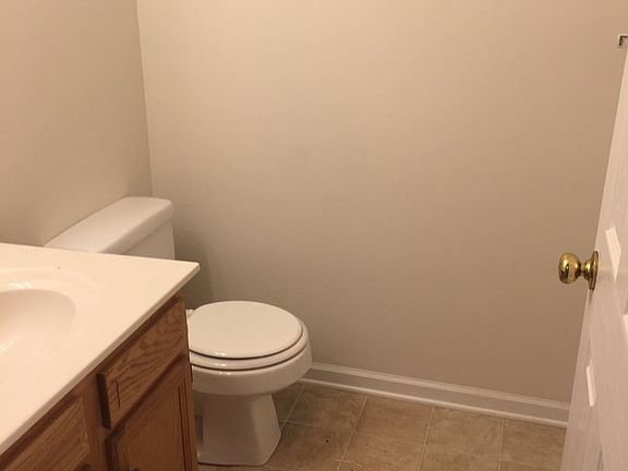 3rd image of 208 Gold Hill Ave #8820253