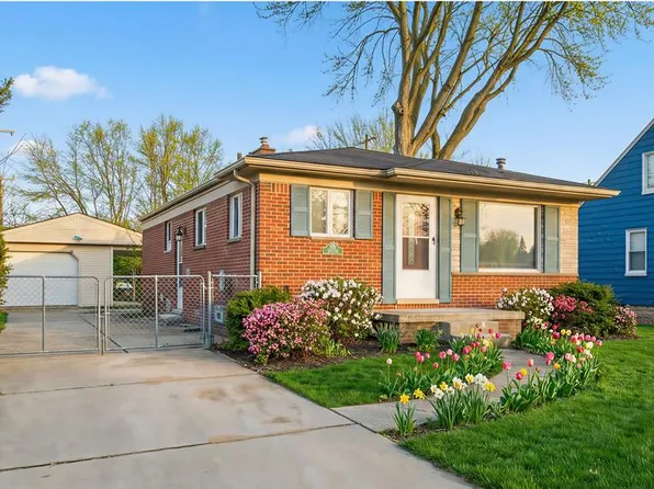 25037 Joy Rd, Dearborn Heights, MI 48127