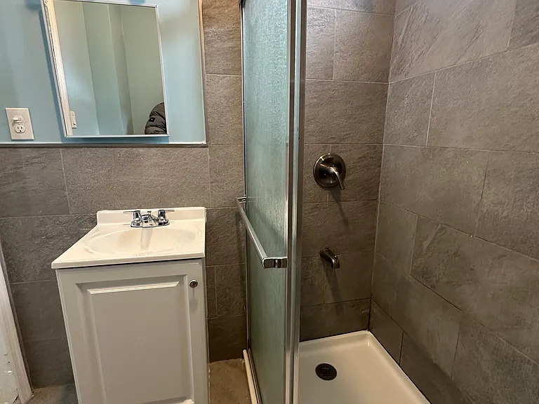 9 Breckenridge Ter #2 — Photo 1