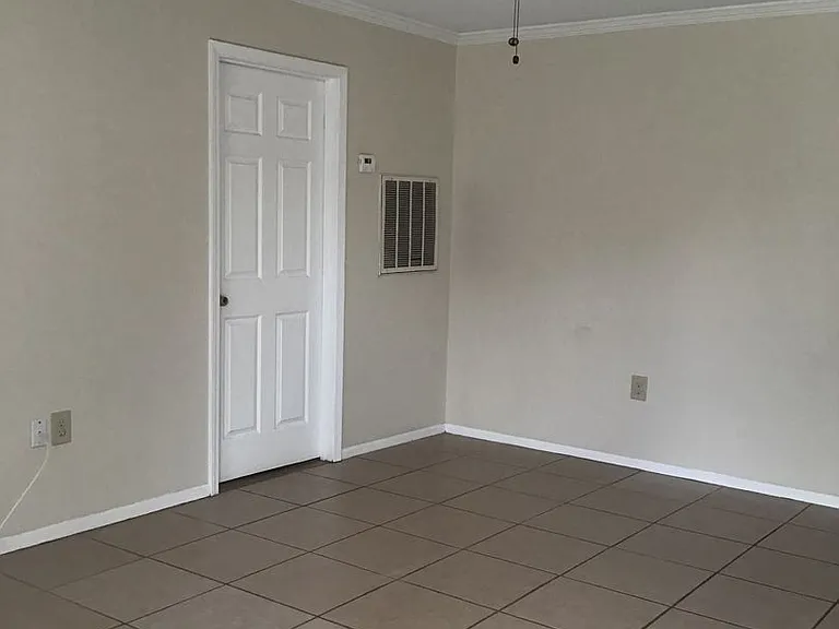 8566 Leake Ave #A-D — Photo 2