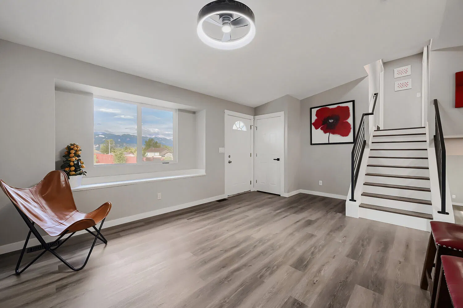 3 bed, 1592 sqft, $2,950 — Photo 3
