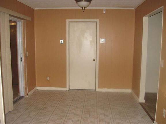 4th image of 7528 Patrice Ct