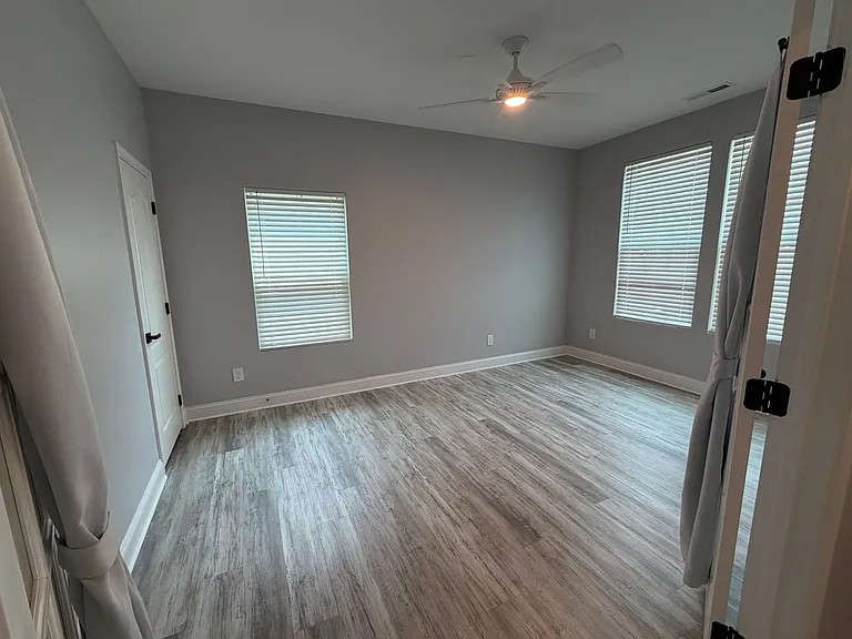 315 Neuse Dr — Photo 7