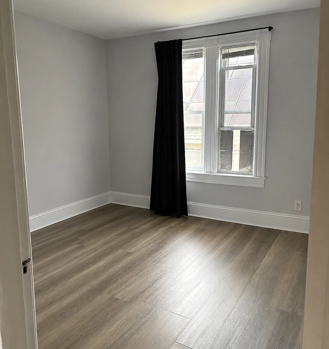 2 bed, 750 sqft, $1,700 — Photo 2