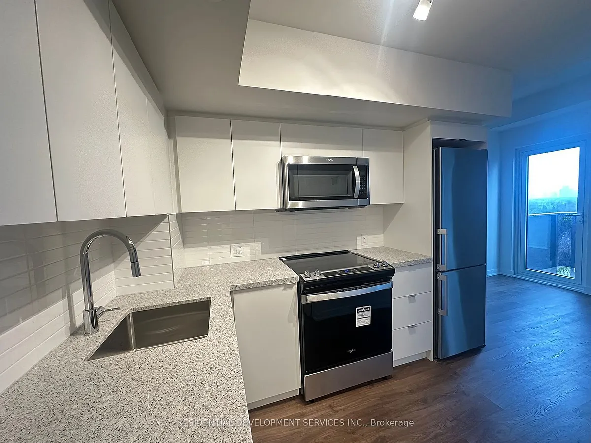 Building Photo - 500 Wilson Ave #1110