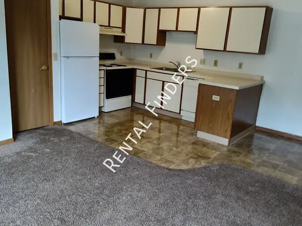 907 Madison Ave, Marinette, WI